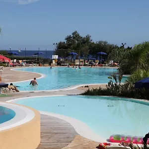 https://village-club-ortano-mare.it-tuscanyhotel.com